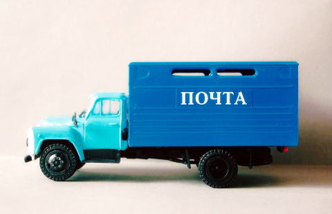 ロシアの郵便車ー３